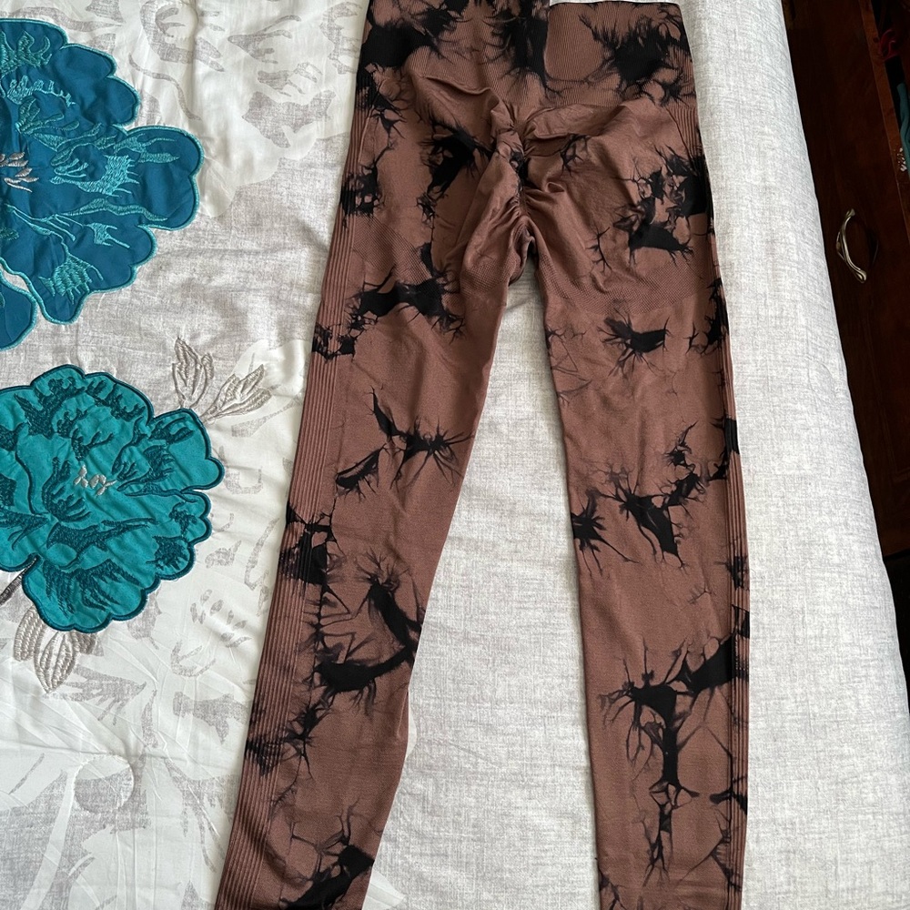 Brown and Black Patterned Leggings